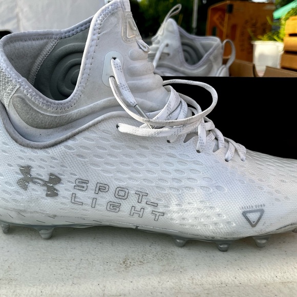 HARD TO FIND Under Armour Spotlight football cleats size 11.5. - Picture 5 of 5